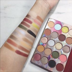 BH Cosmetics Royal Affair eye shadow palette NEW